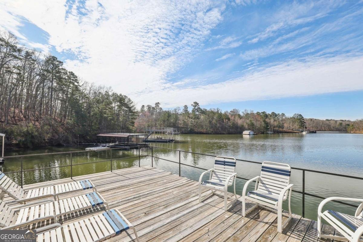 4635 Circle Drive Oakwood - 39