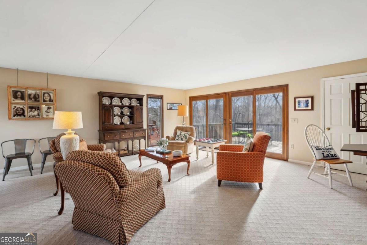 4635 Circle Drive Oakwood - 5