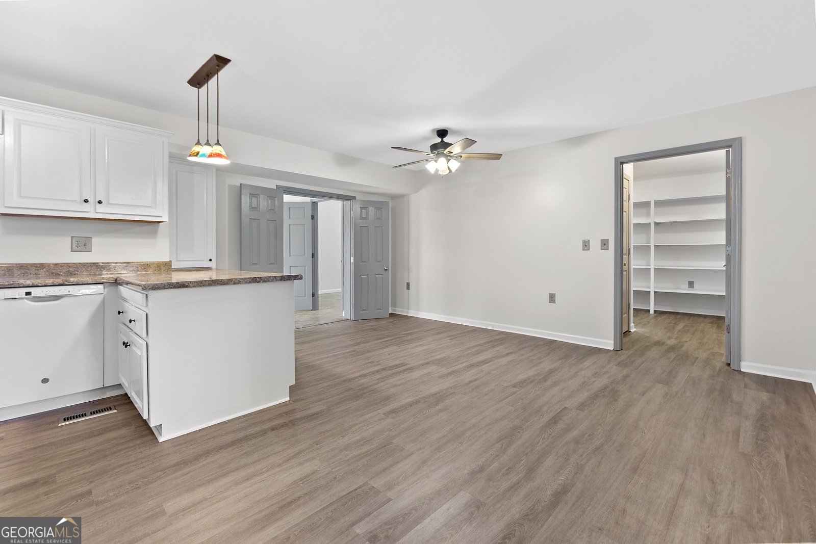 6434 Reinhardt College Parkway Waleska - 25