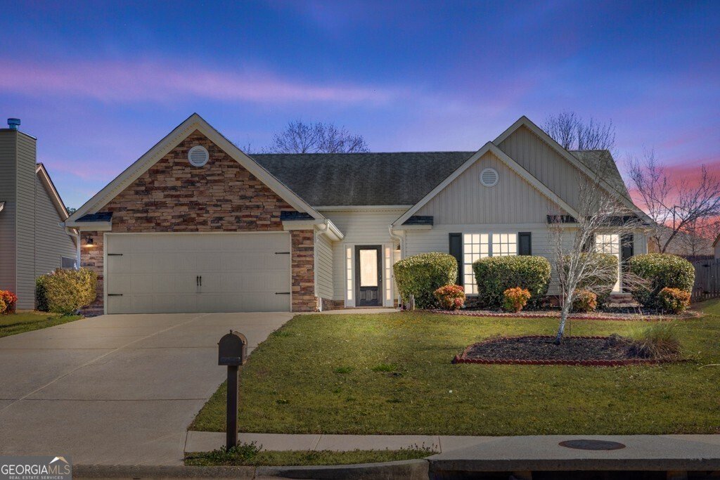 1409 Nantucket Drive Bethlehem - 1