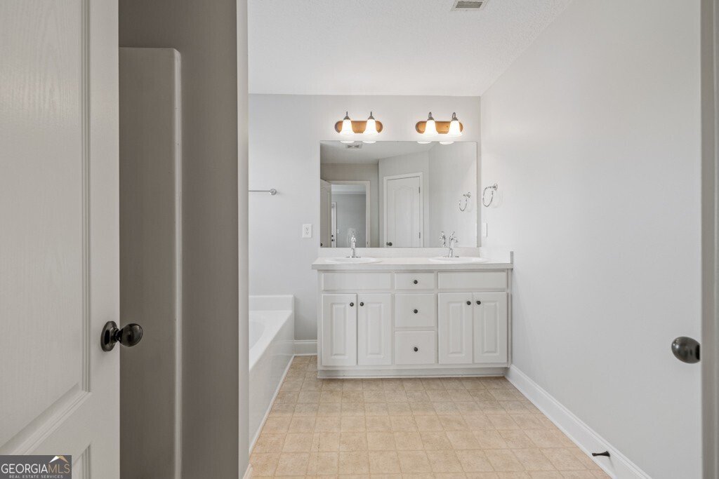 1409 Nantucket Drive Bethlehem - 20
