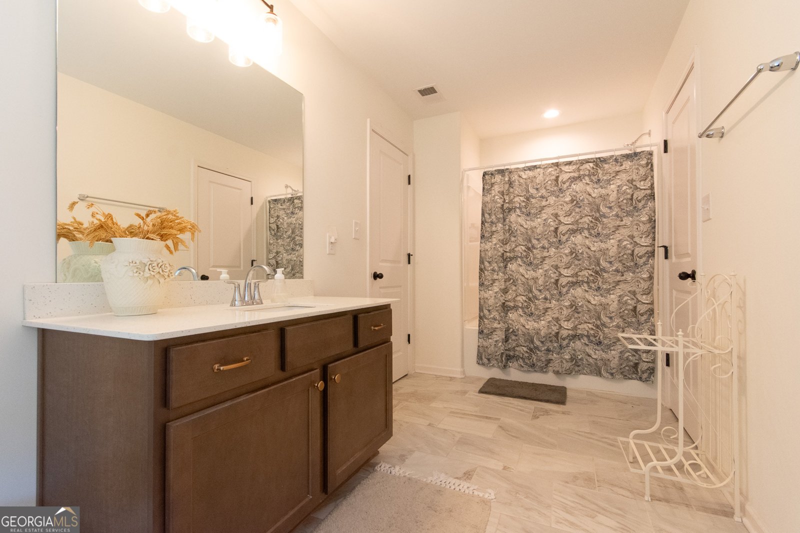 214 Davis Road Lagrange - 33