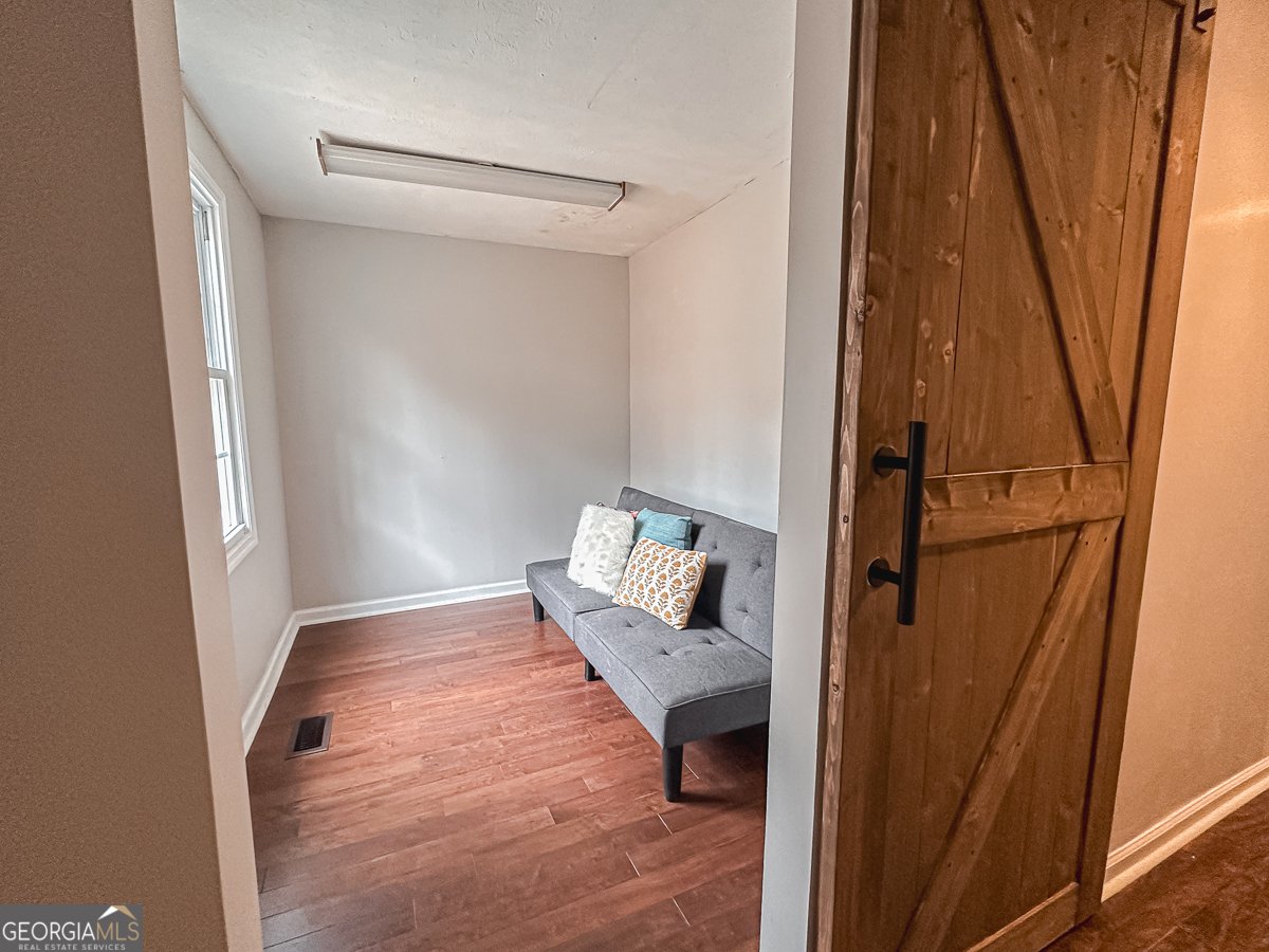 3305 Cherokee Avenue Columbus - 22