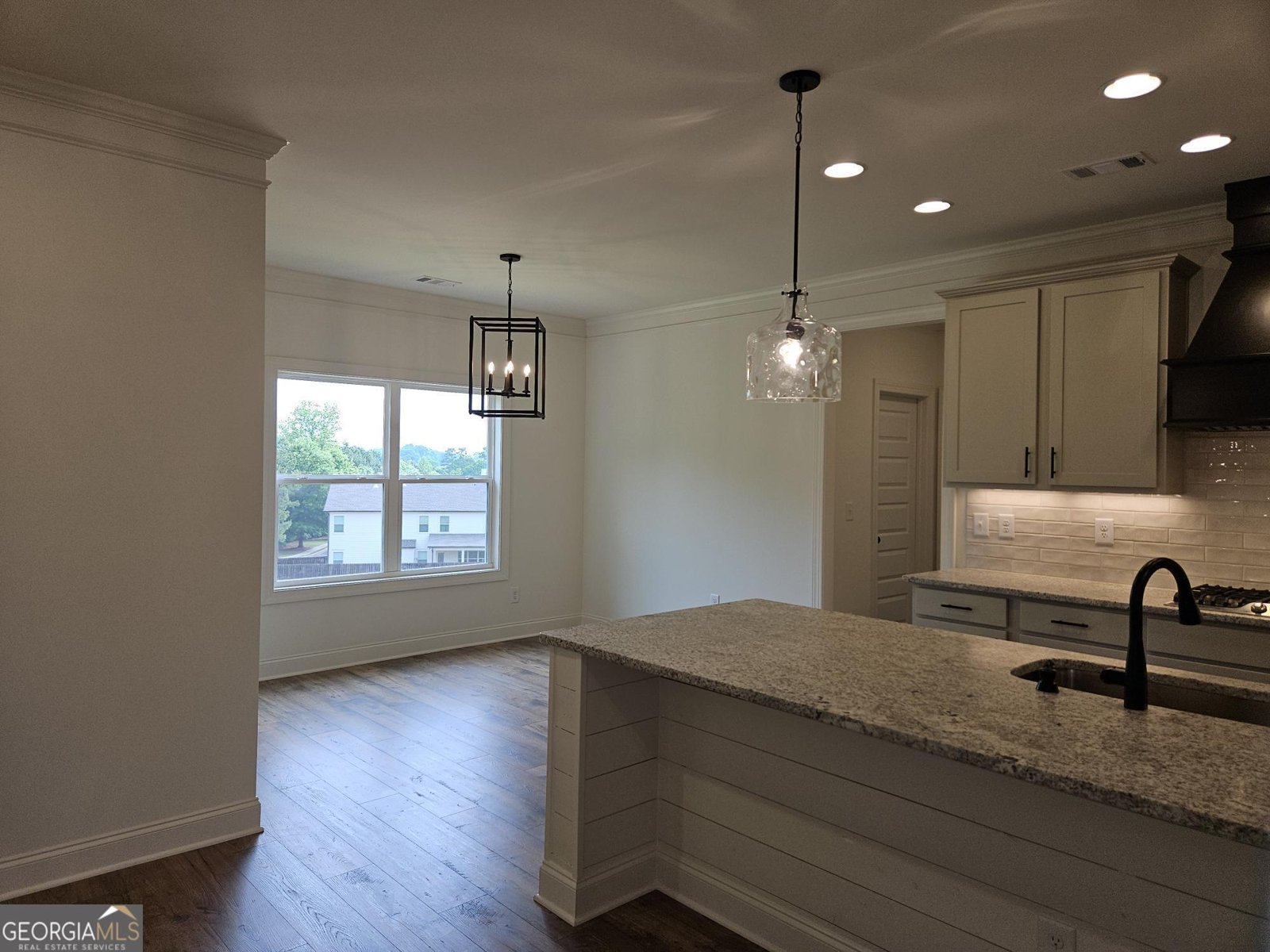 459 Banff Drive Winder - 16