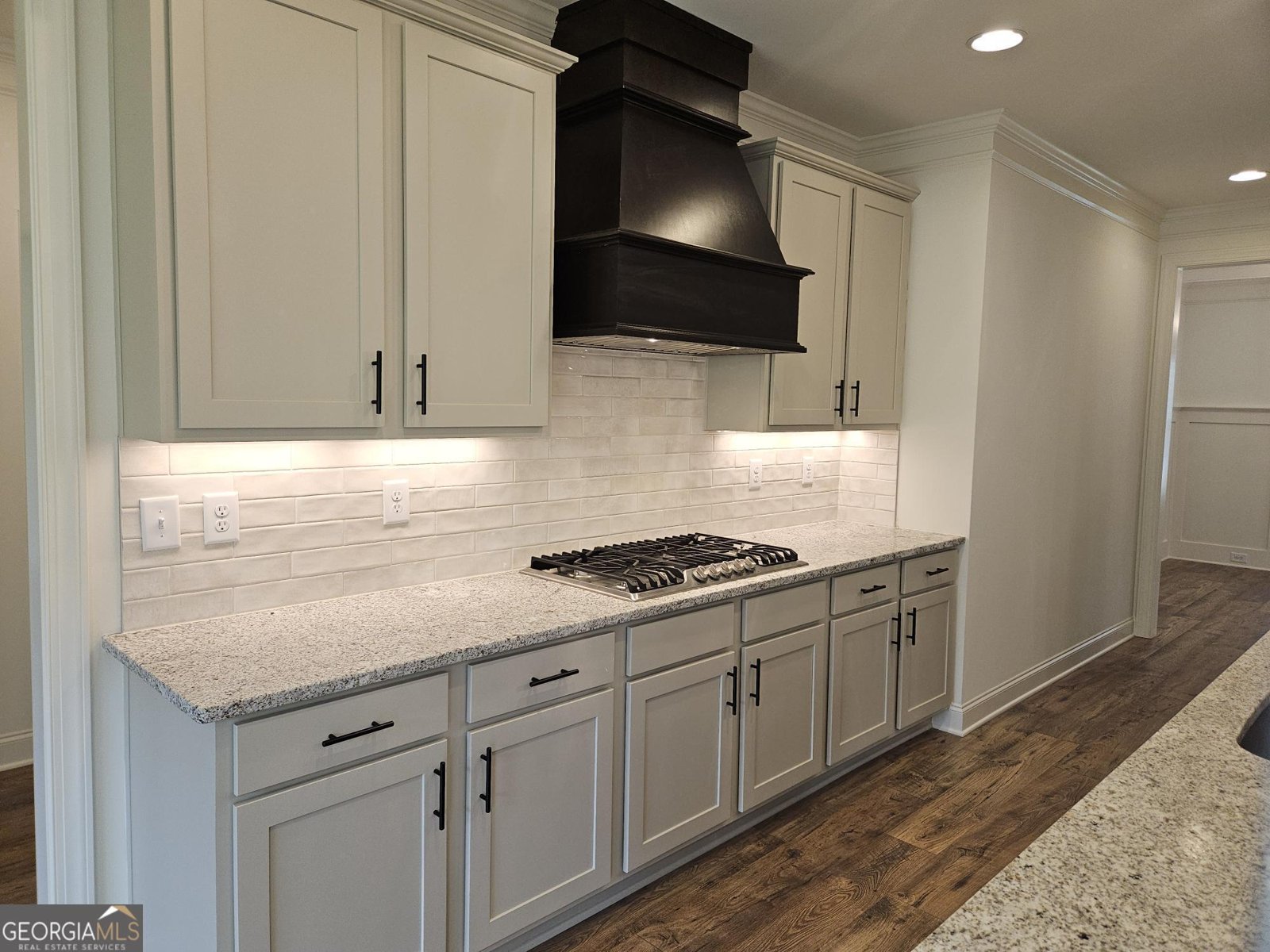 459 Banff Drive Winder - 17