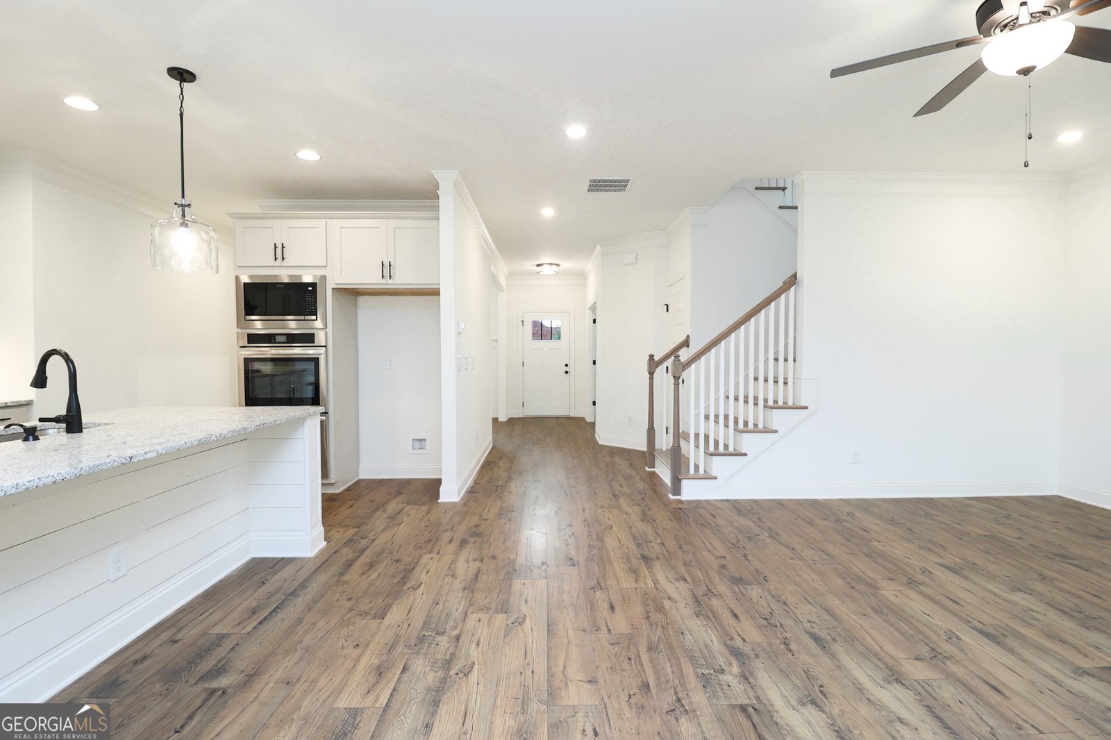 459 Banff Drive Winder - 5