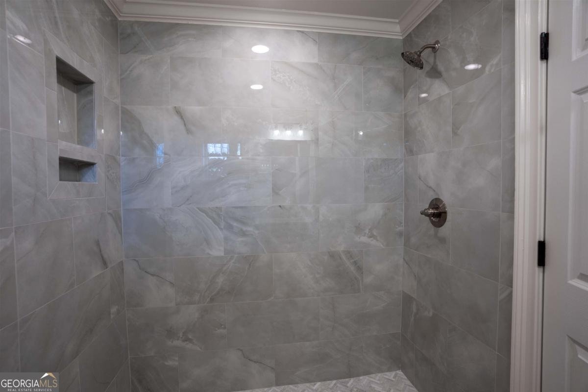 1090 Neils Fort Greensboro - 63