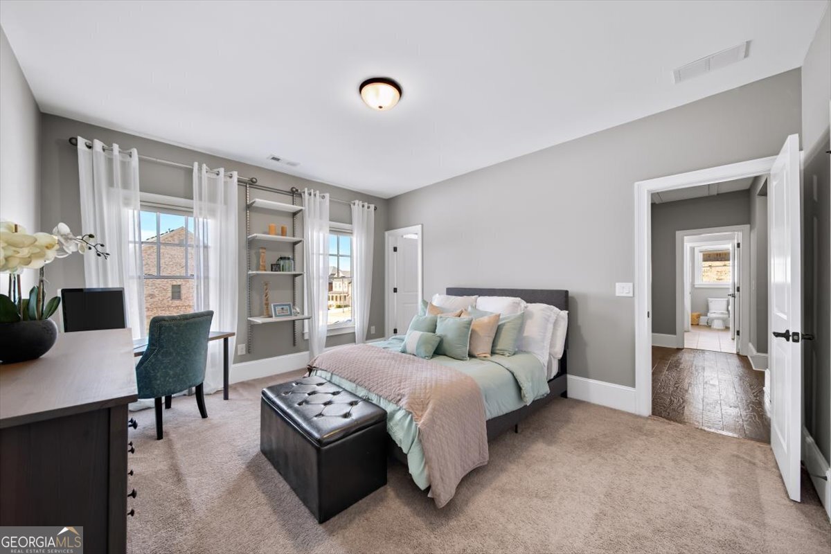 4916 Kentwood Drive Marietta - 55
