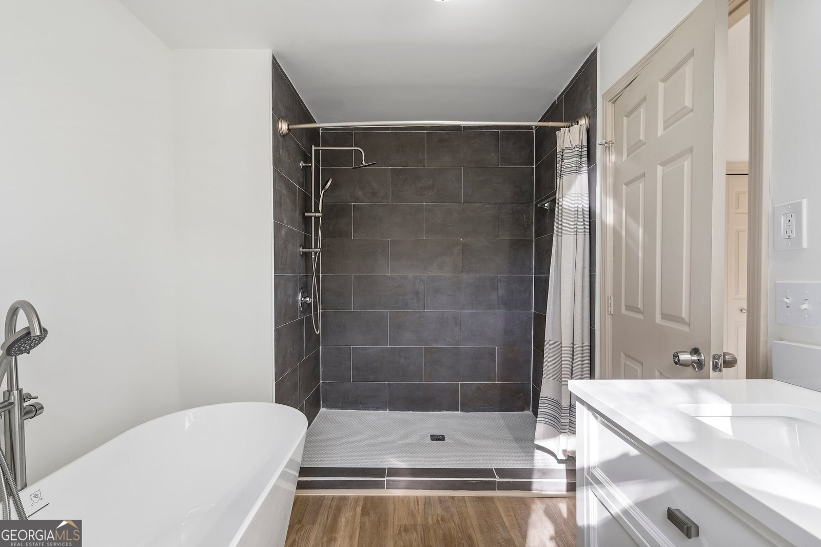 5985 Lakeside Court Gainesville - 11