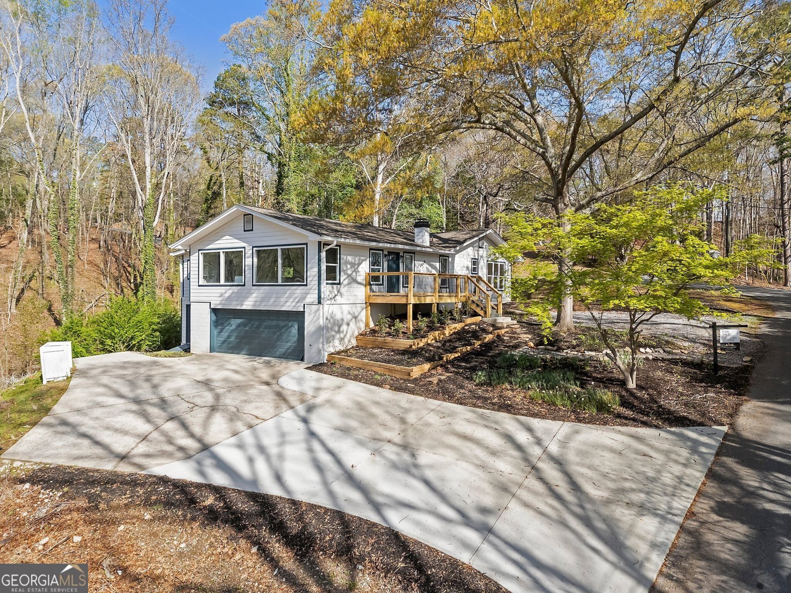 5985 Lakeside Court Gainesville - 22