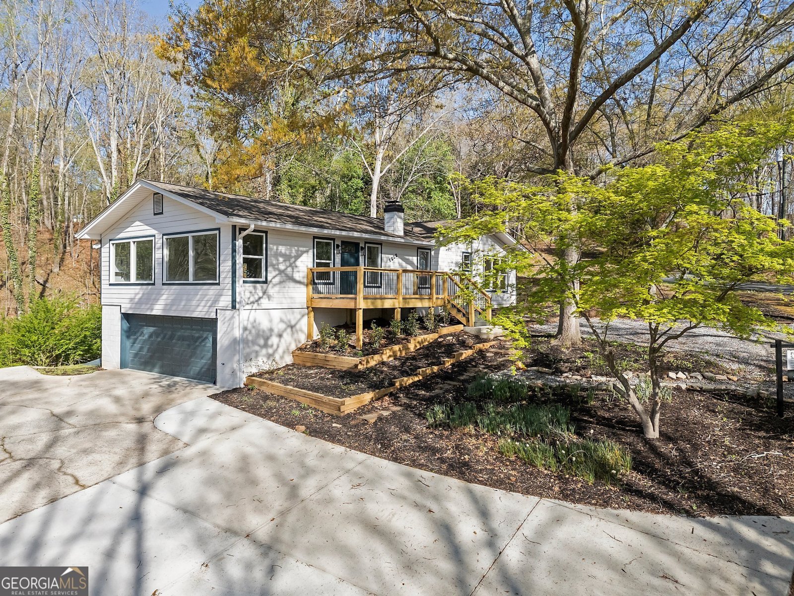 5985 Lakeside Court Gainesville - 23