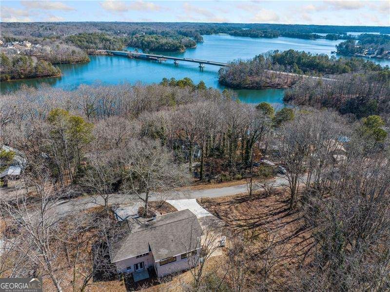 5985 Lakeside Court Gainesville - 32