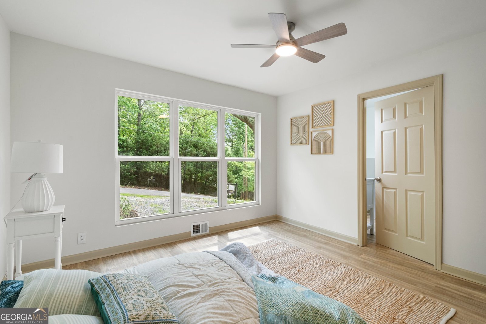 5985 Lakeside Court Gainesville - 37