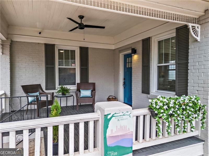 942 Byron Drive Atlanta - 2