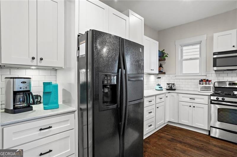 942 Byron Drive Atlanta - 23