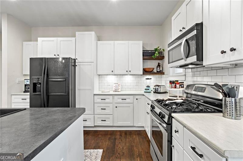942 Byron Drive Atlanta - 27