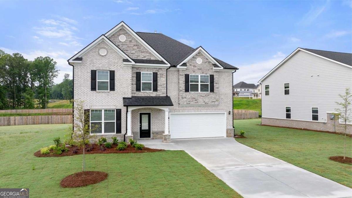 1039 Blue Juniper Circle Loganville - 1