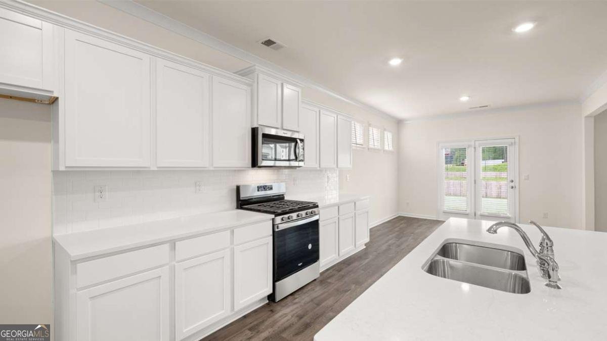 1039 Blue Juniper Circle Loganville - 21