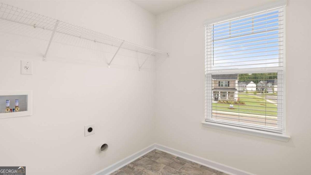 1039 Blue Juniper Circle Loganville - 48