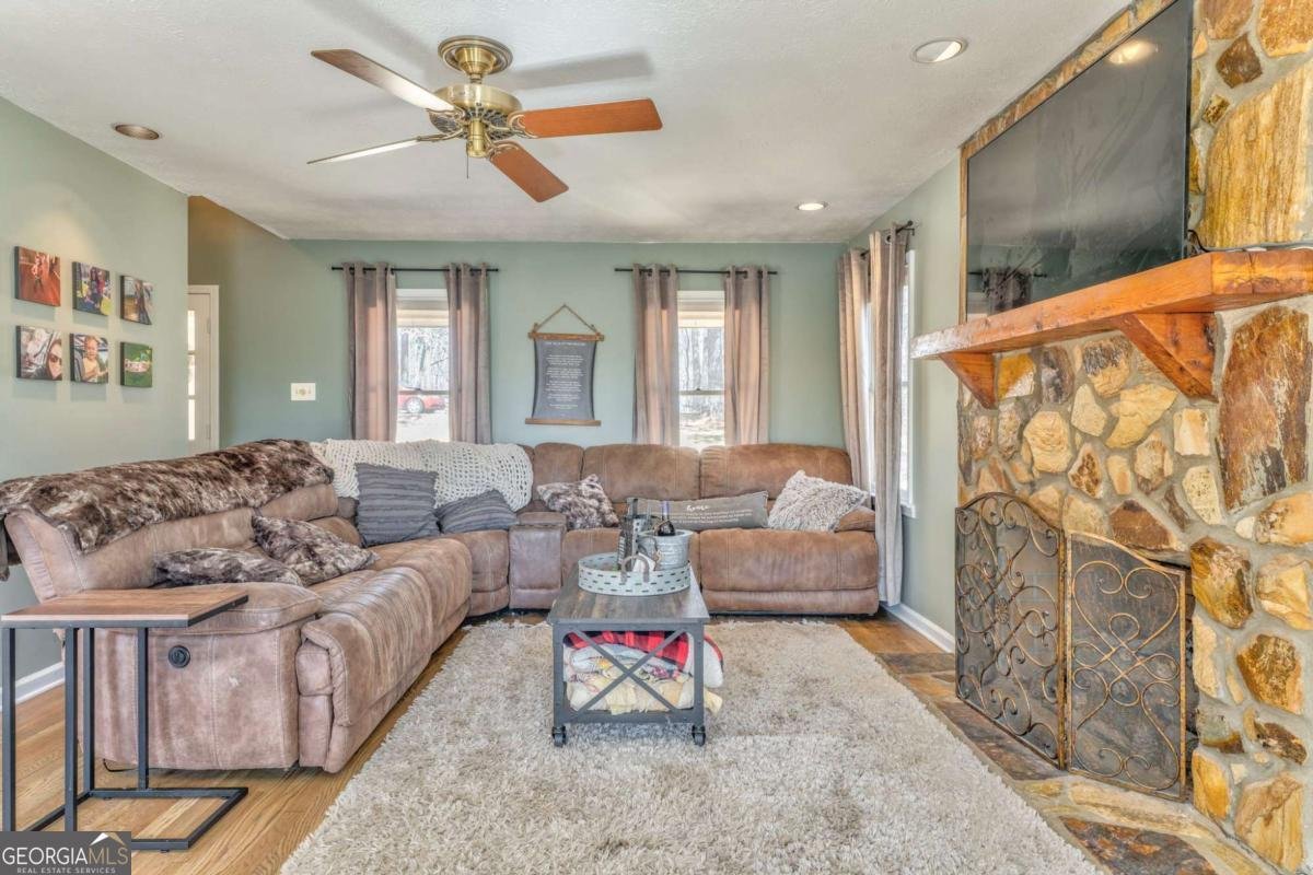 285 Skeet Shoot Road Dallas - 9