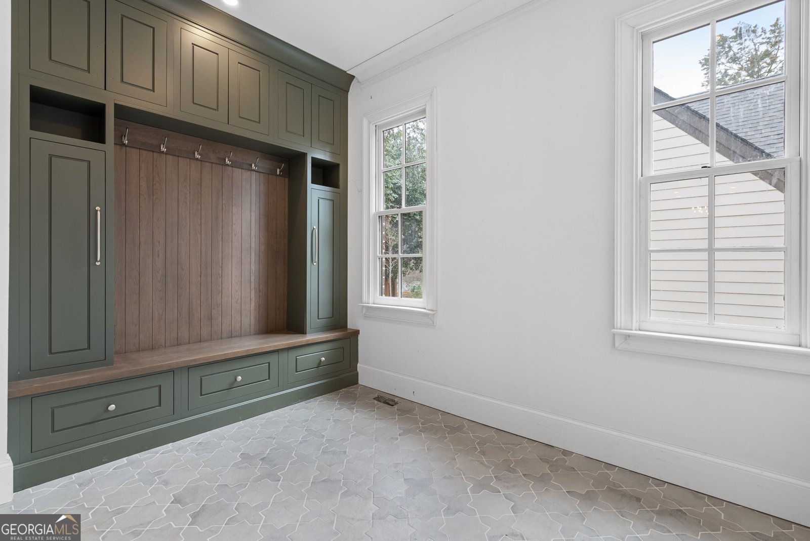 239 Wesley Road Atlanta - 29