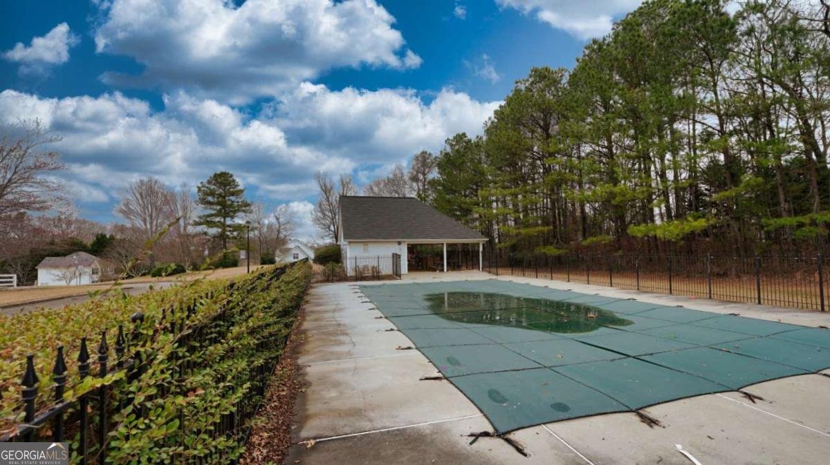 1049 Fieldstone Drive Canton - 40