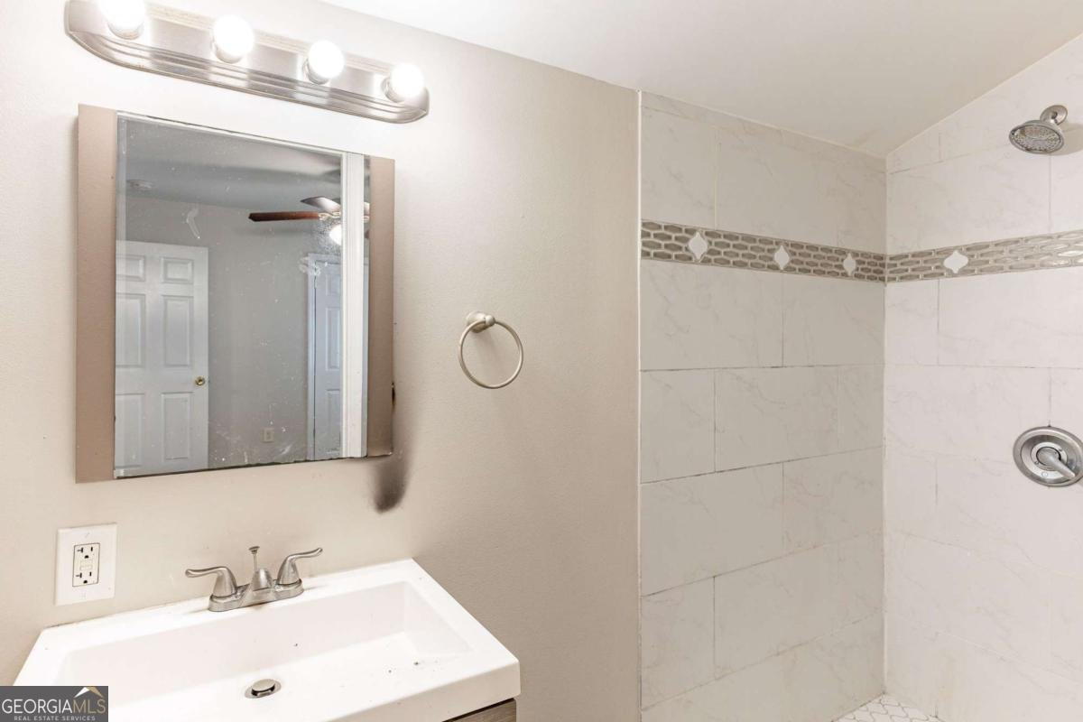 2631 Santa Barbara Drive Atlanta - 2