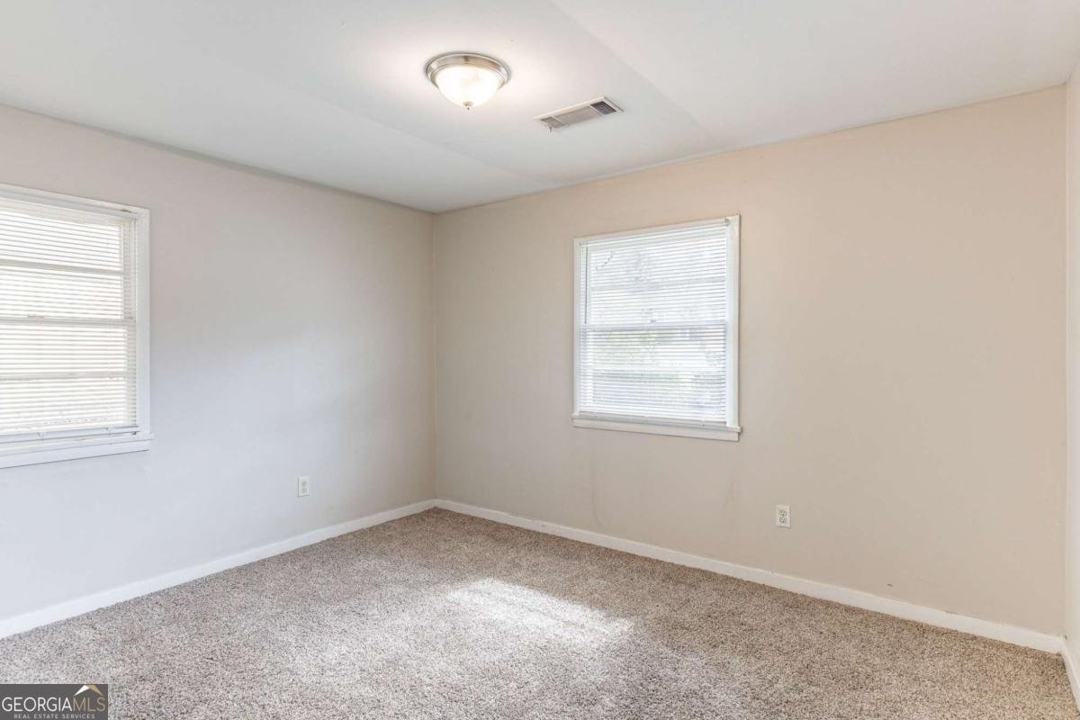 2631 Santa Barbara Drive Atlanta - 4