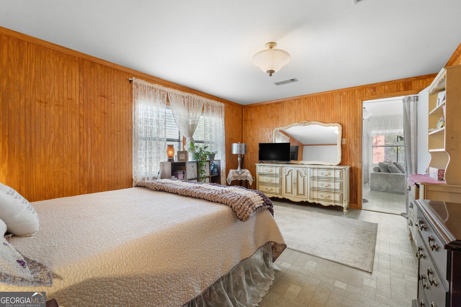 1066 Millen-Hiltonia Road Sylvania - 33