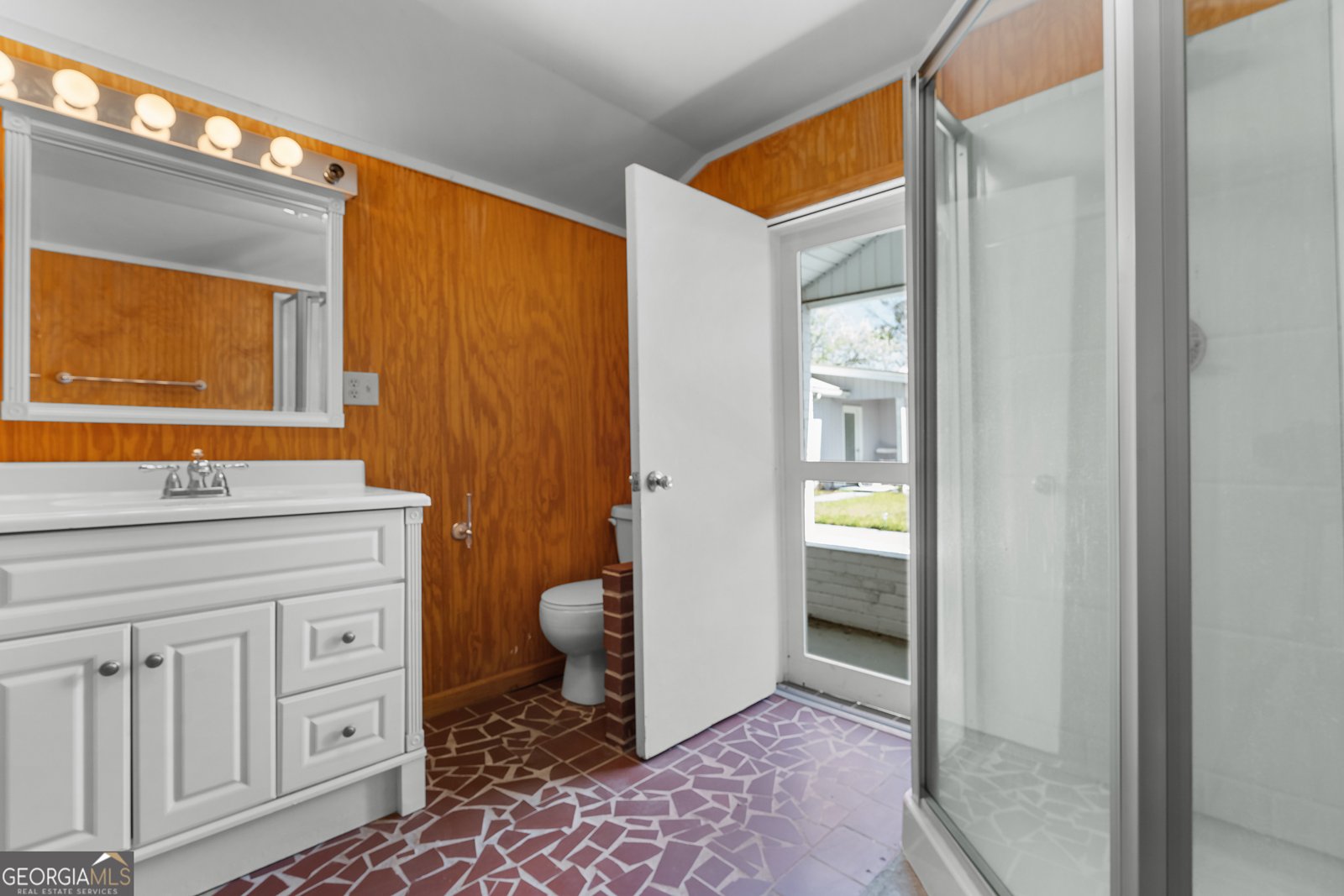 1066 Millen-Hiltonia Road Sylvania - 38