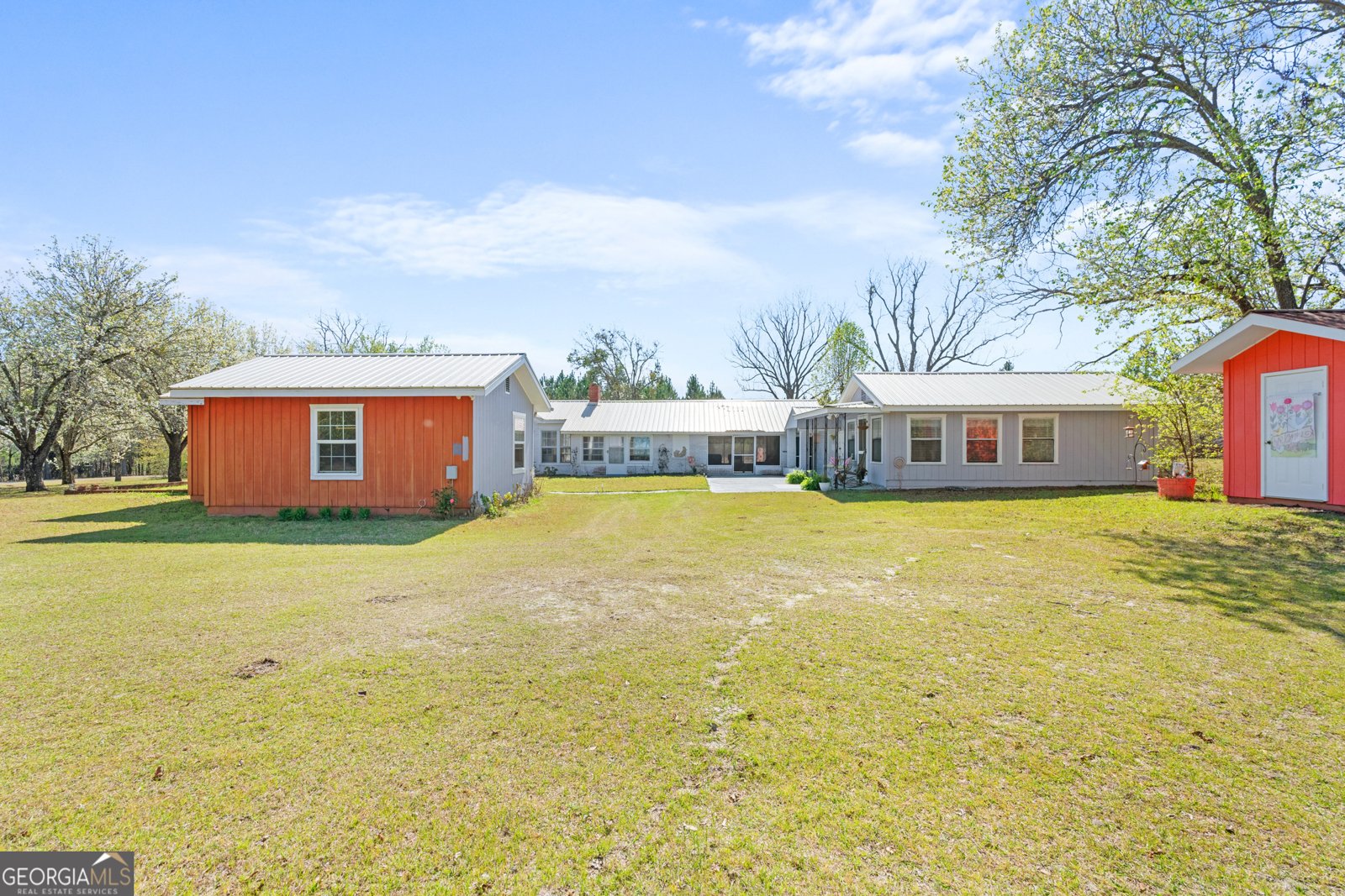 1066 Millen-Hiltonia Road Sylvania - 43