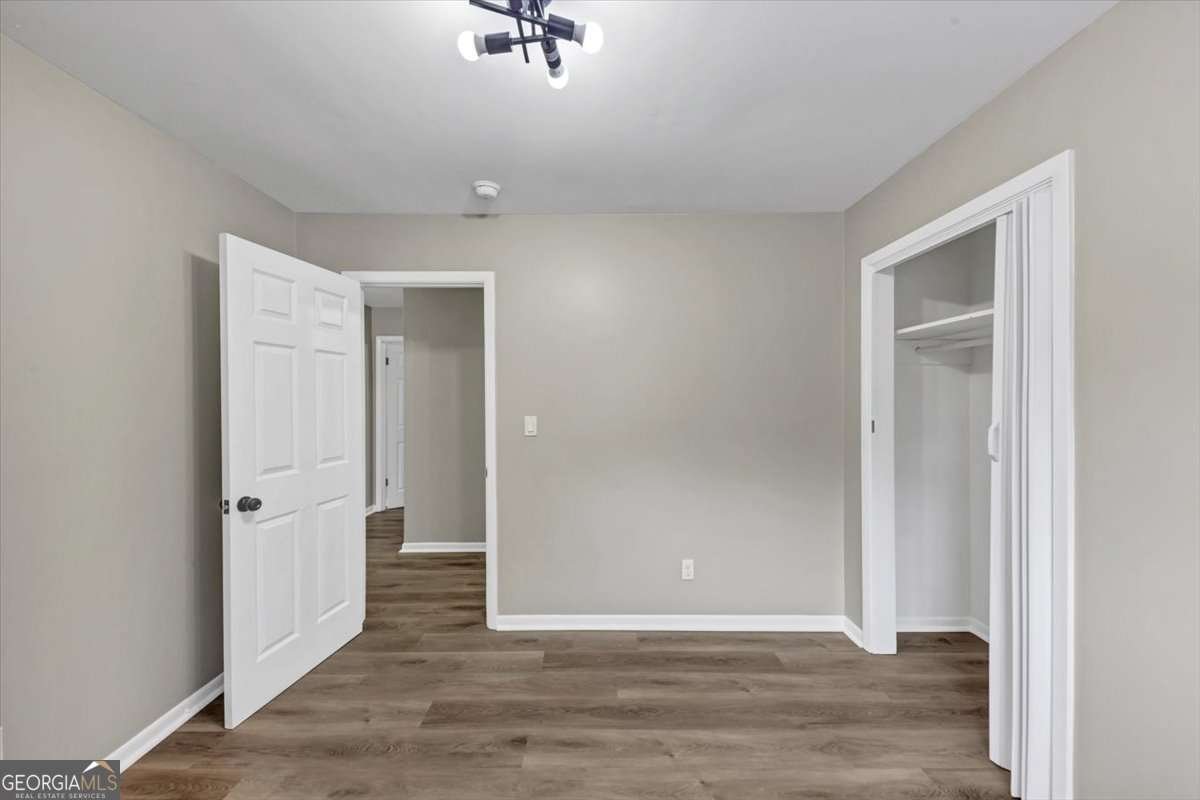 847 Magna Carta Drive Atlanta - 35