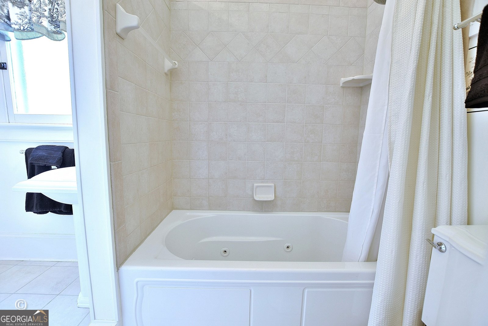 215 7th Street Columbus - 35