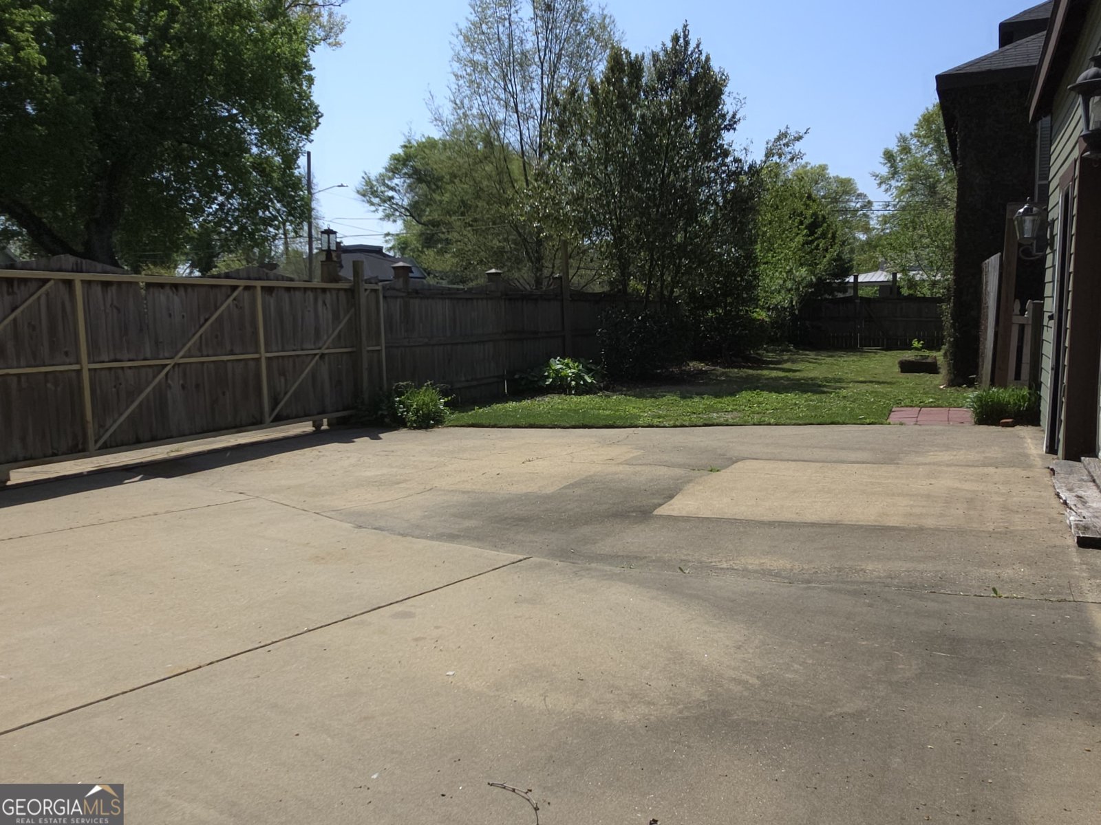 215 7th Street Columbus - 48