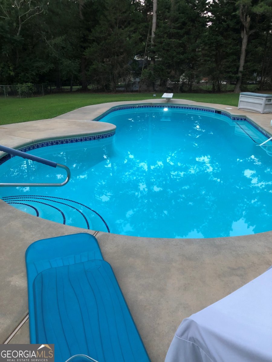 100 Creekwood Drive Griffin - 38