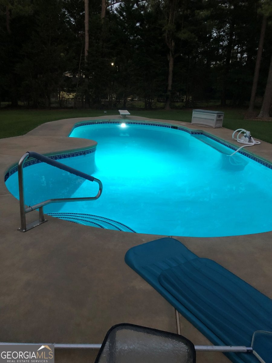 100 Creekwood Drive Griffin - 40