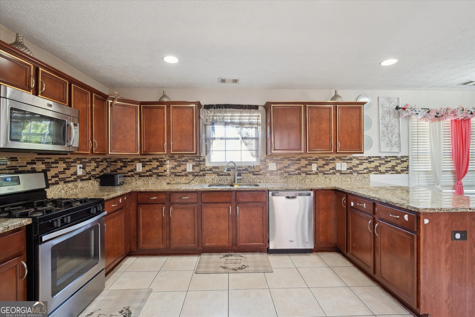 6844 CAVALIER Court Stone Mountain - 19