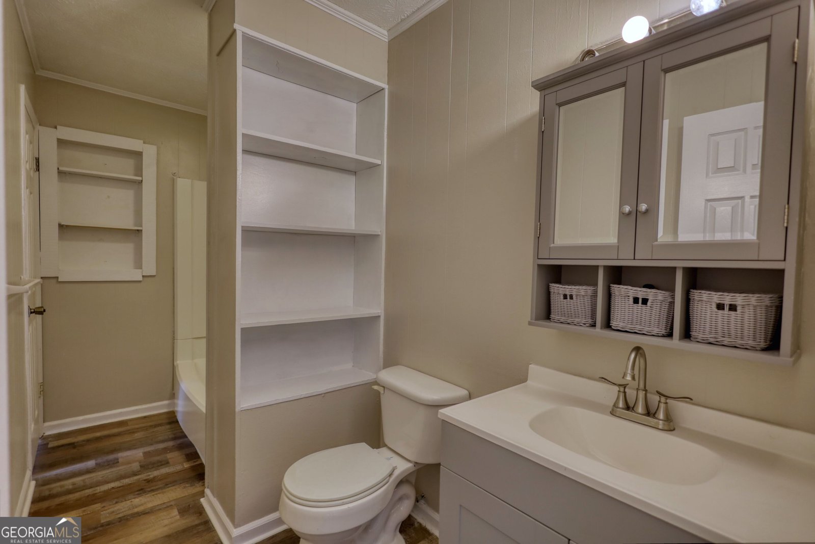 11 Grove Lane Hampton - 33