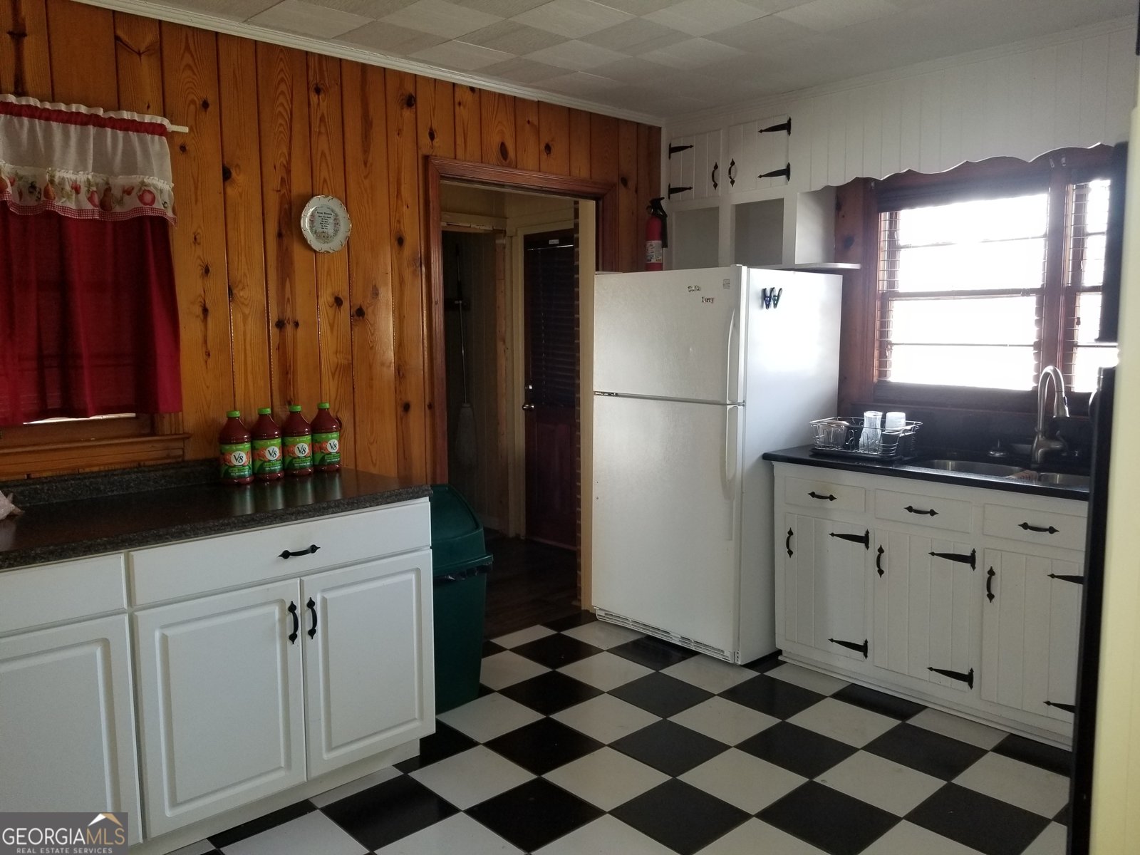 244 Monroe Street Tallapoosa - 17