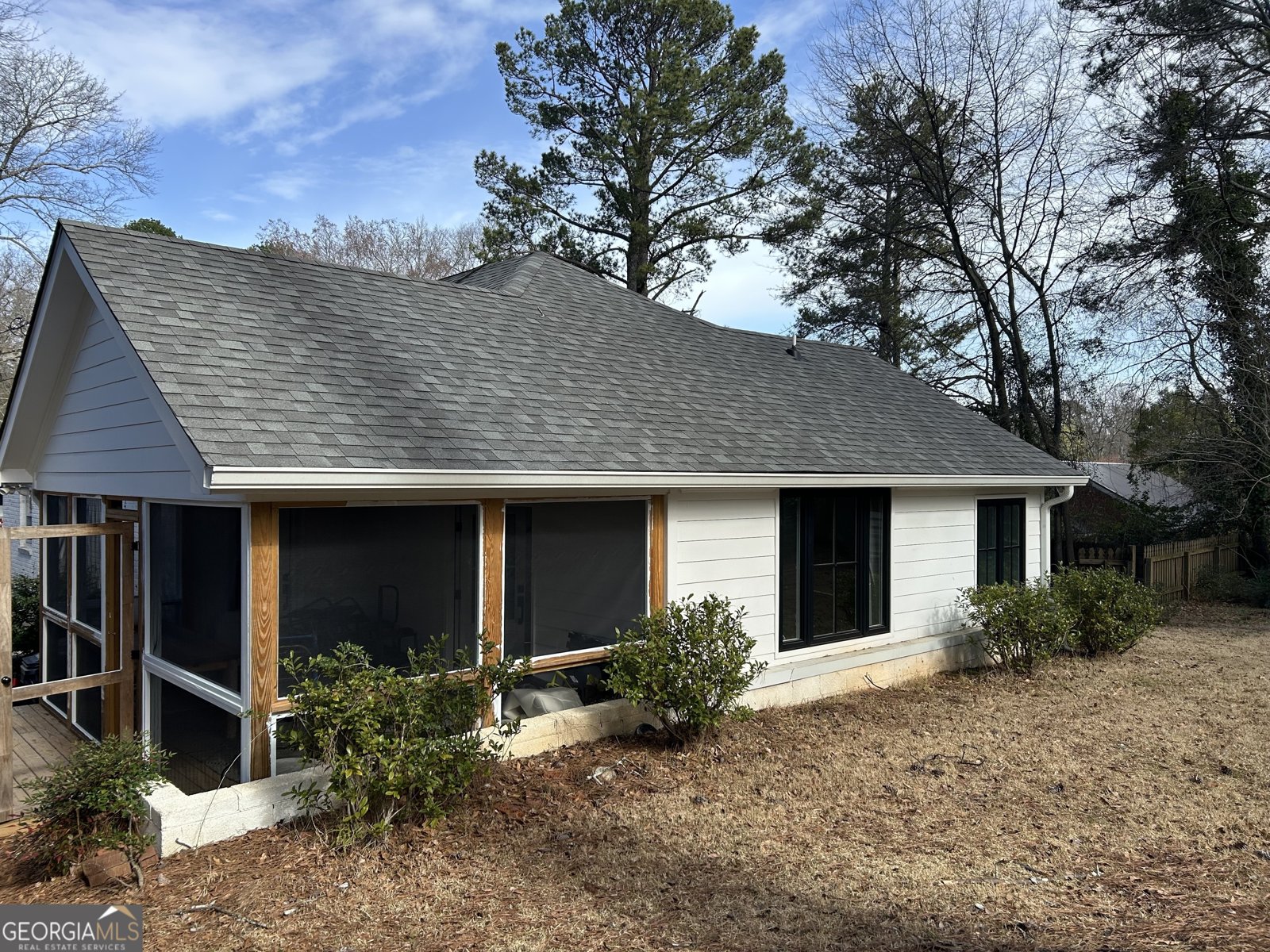 525 King Avenue Athens - 29