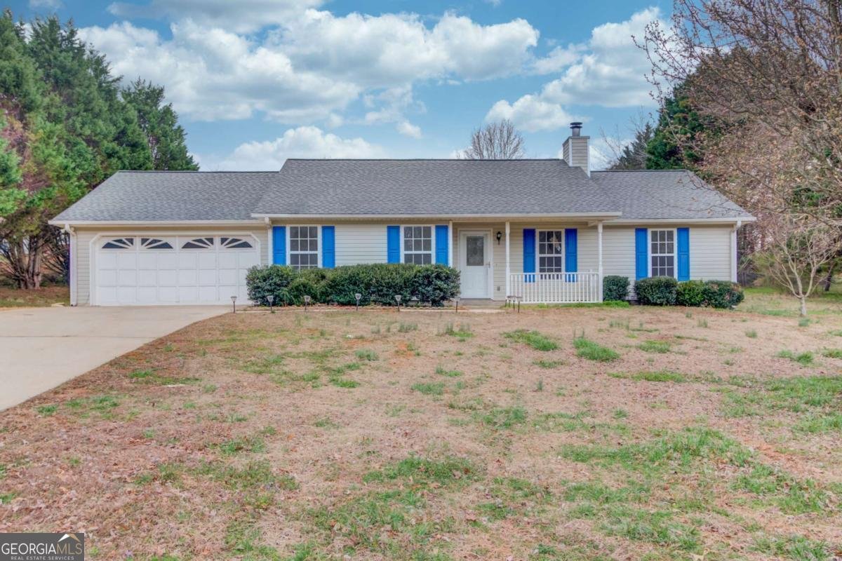 49 Stoneview Drive Hoschton - 1