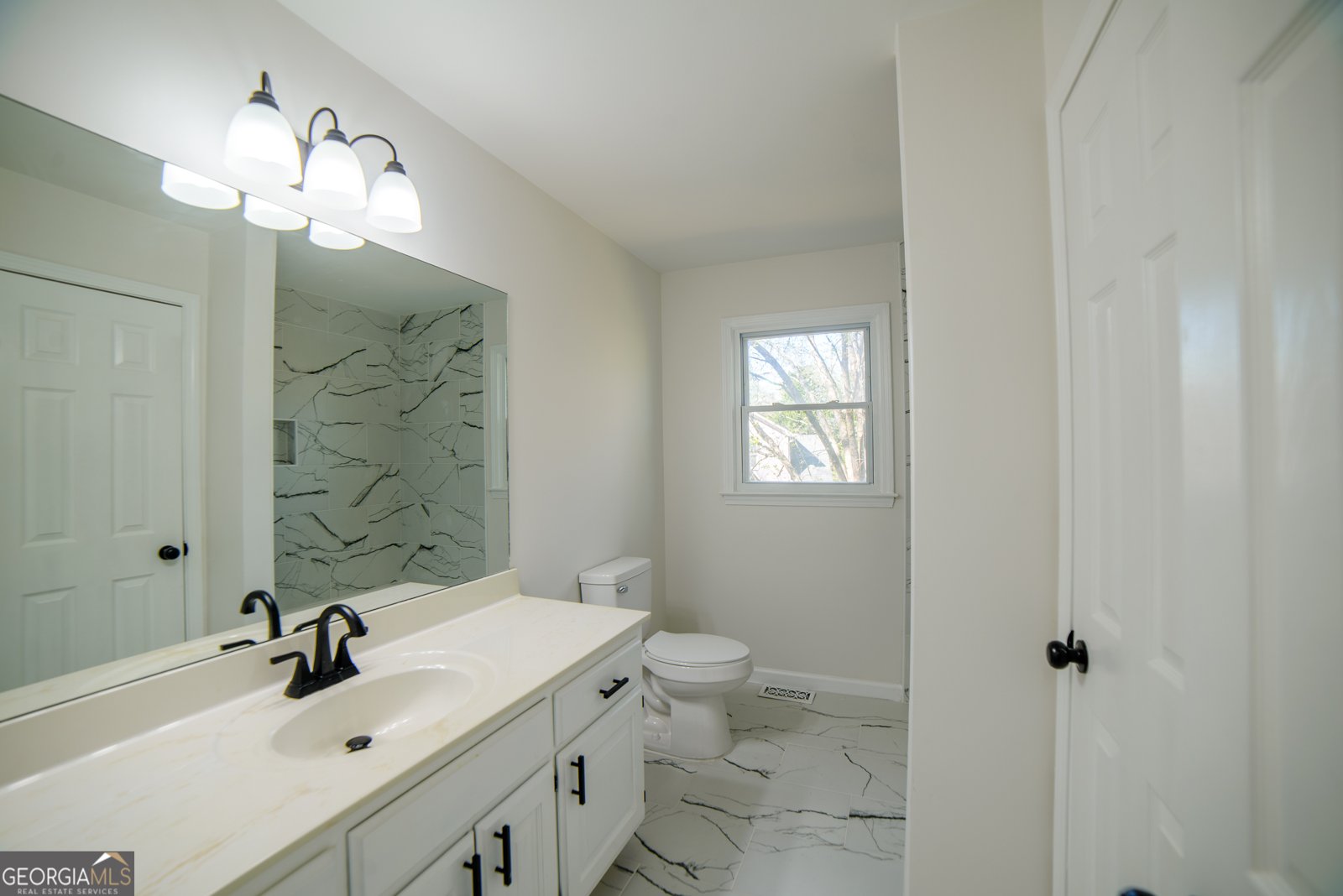 1190 SAINT IVES Court Suwanee - 35
