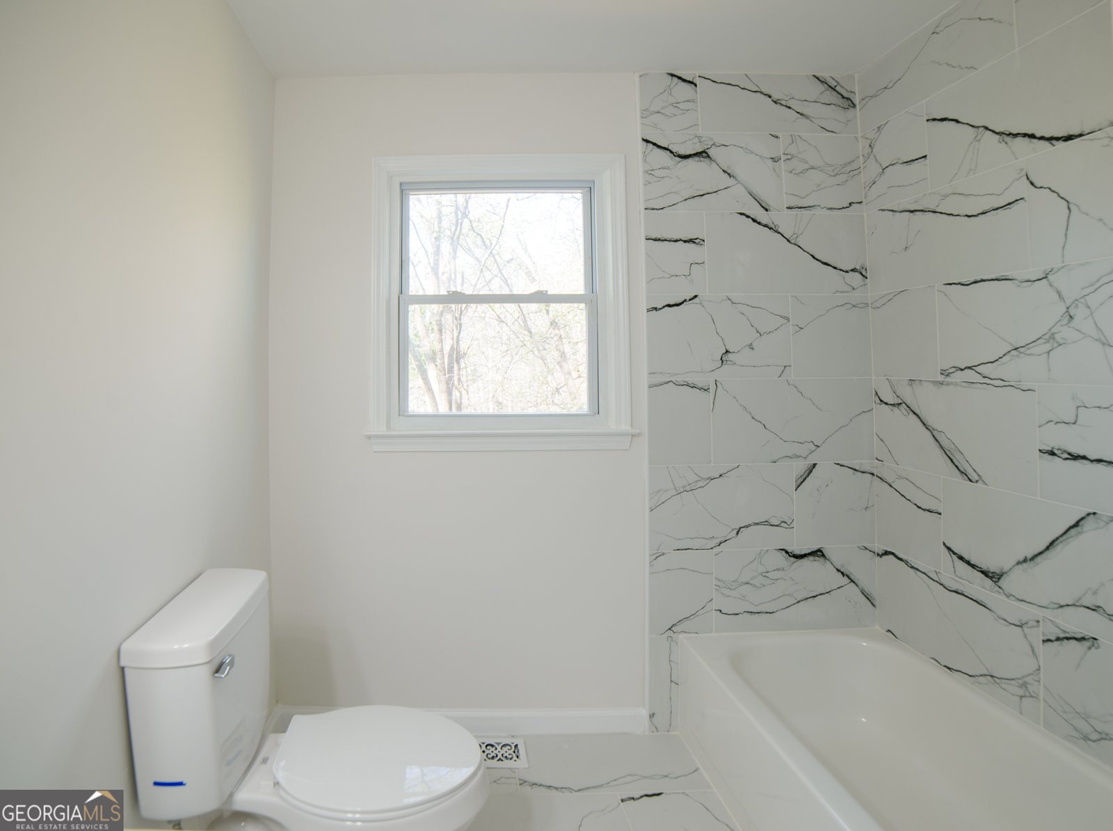 1190 SAINT IVES Court Suwanee - 36
