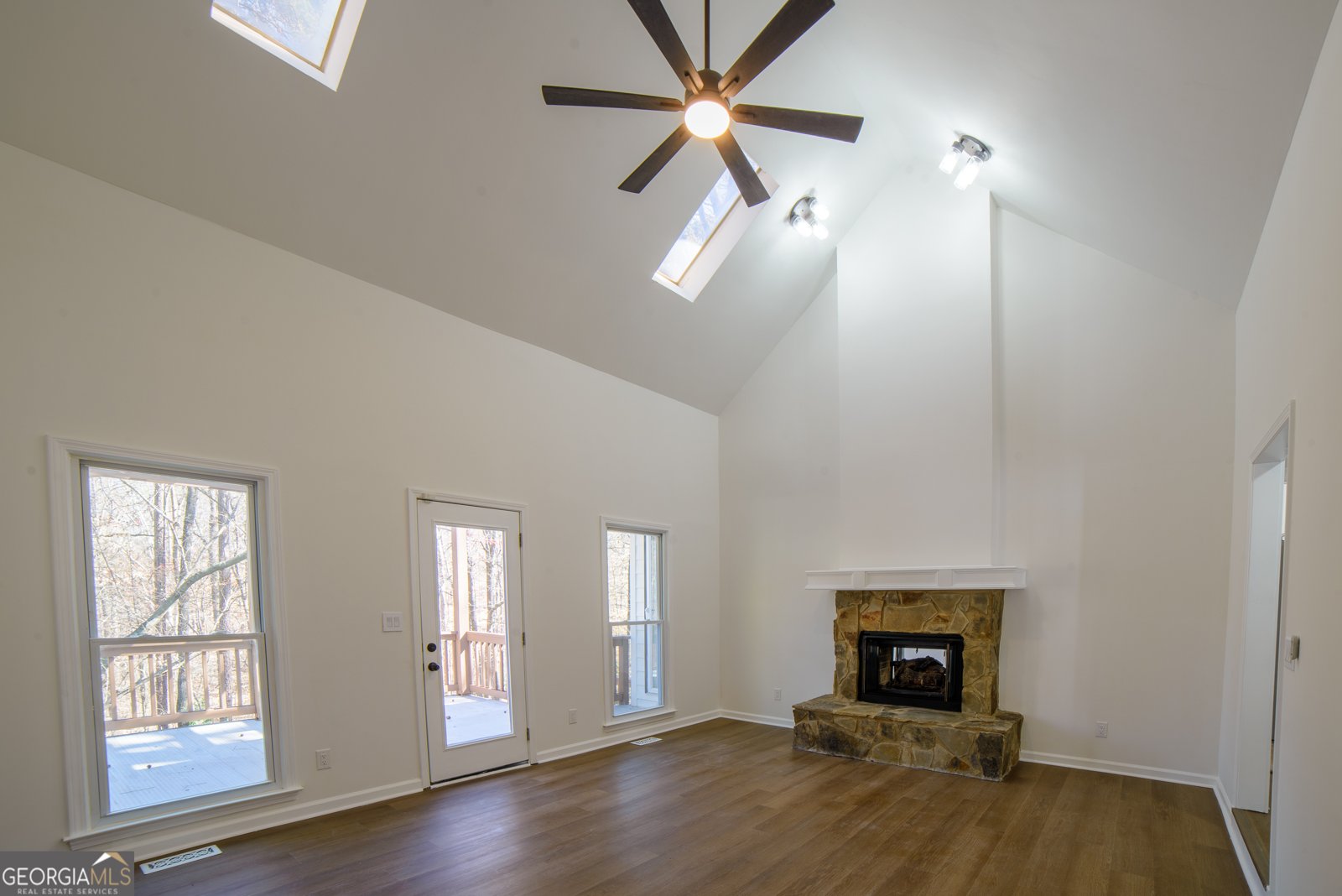 1190 SAINT IVES Court Suwanee - 5