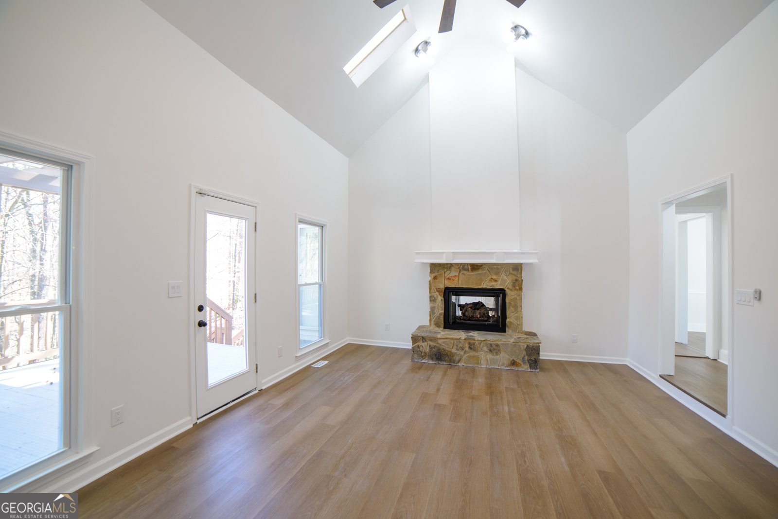 1190 SAINT IVES Court Suwanee - 6
