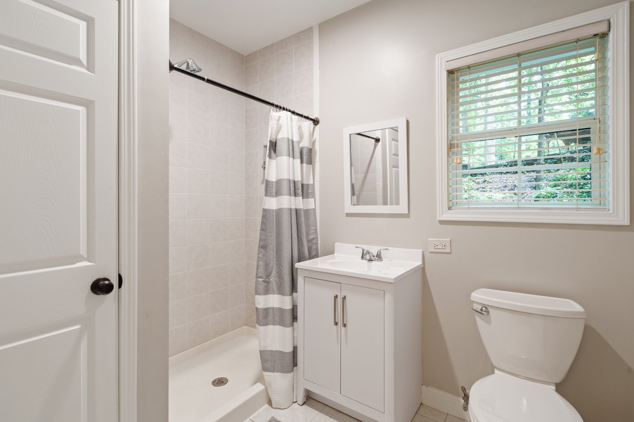 2690 Valvedere Drive Brookhaven - 28