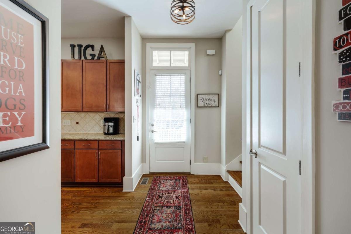 310 Research Drive Athens - 10