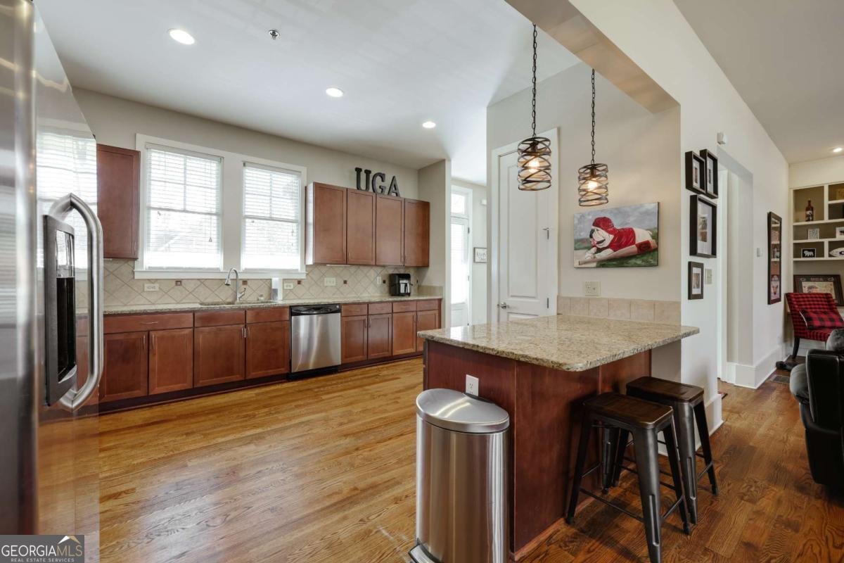 310 Research Drive Athens - 15