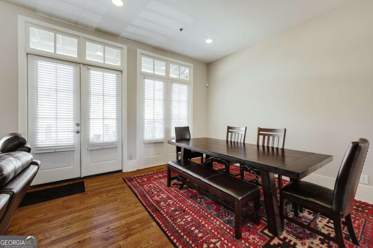 310 Research Drive Athens - 16