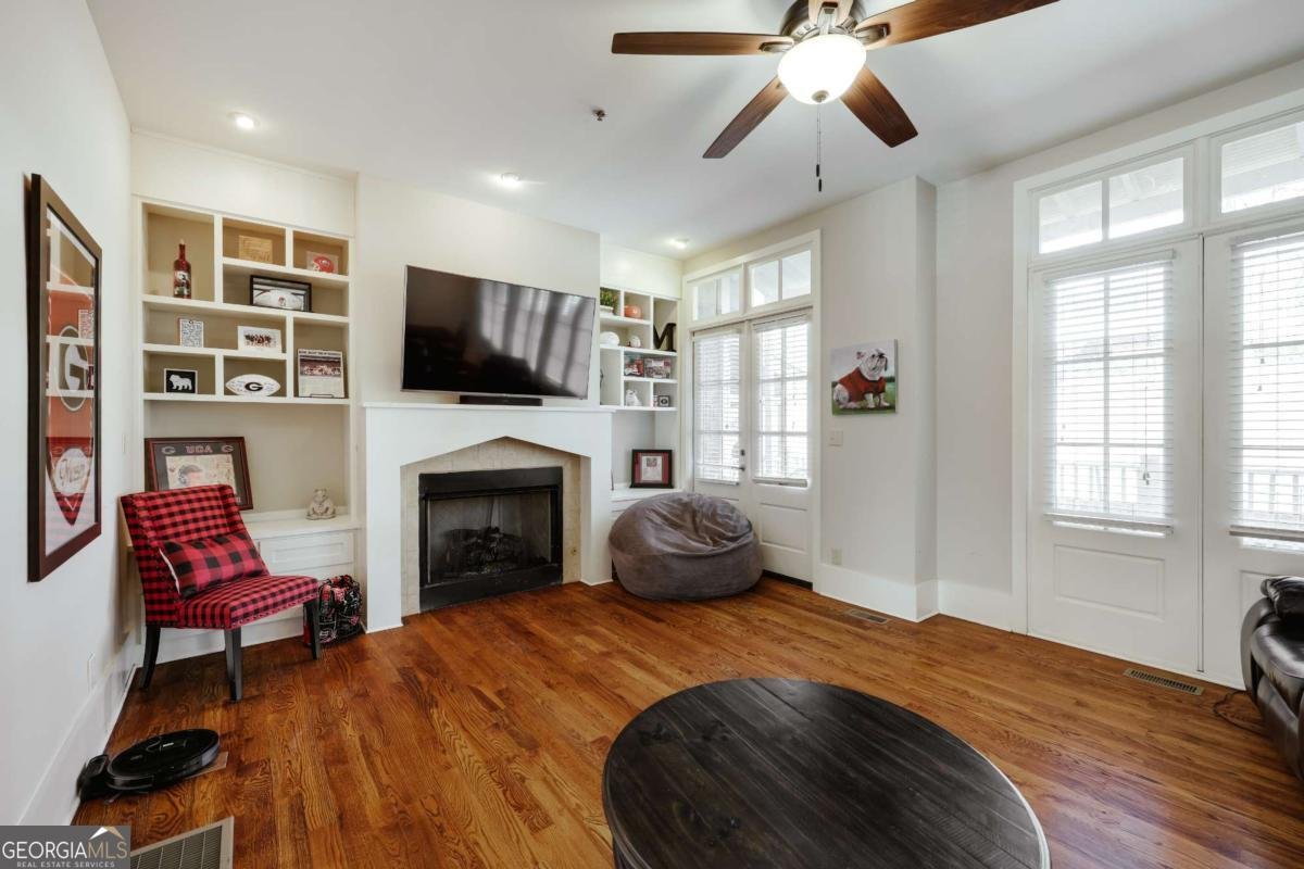 310 Research Drive Athens - 19